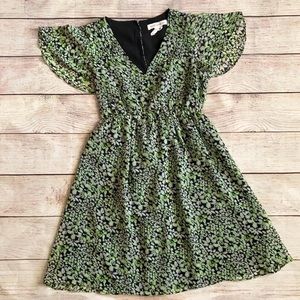 BCBGeneration Floral Flutter Sleeve Dress Women’s Size Xtra Small Green Black